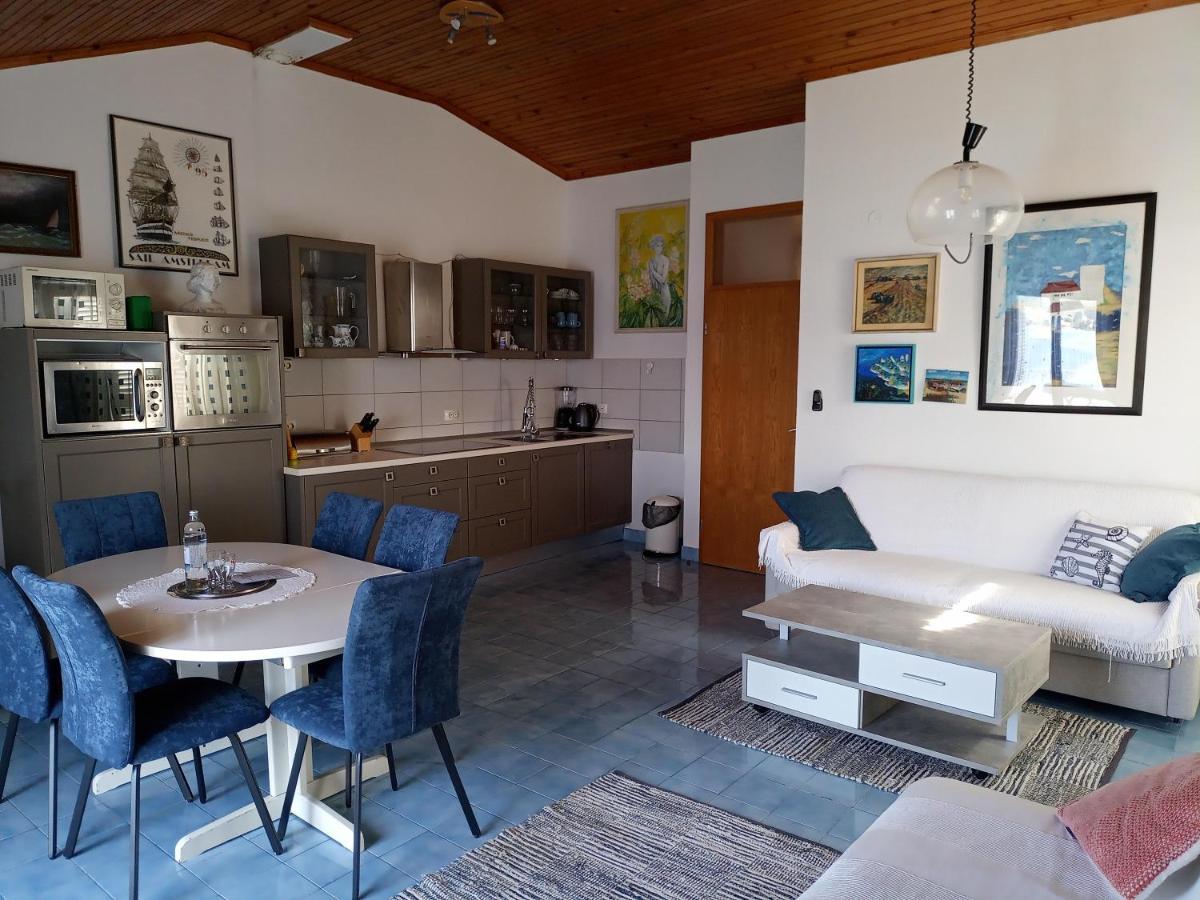 Guesthouse Gradina โลวิสเต ภายนอก รูปภาพ